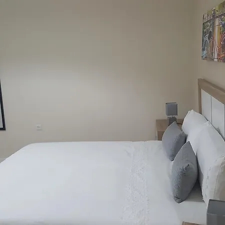 Apartamento Eduardo Lucena 5, Medina Azahara Córdoba